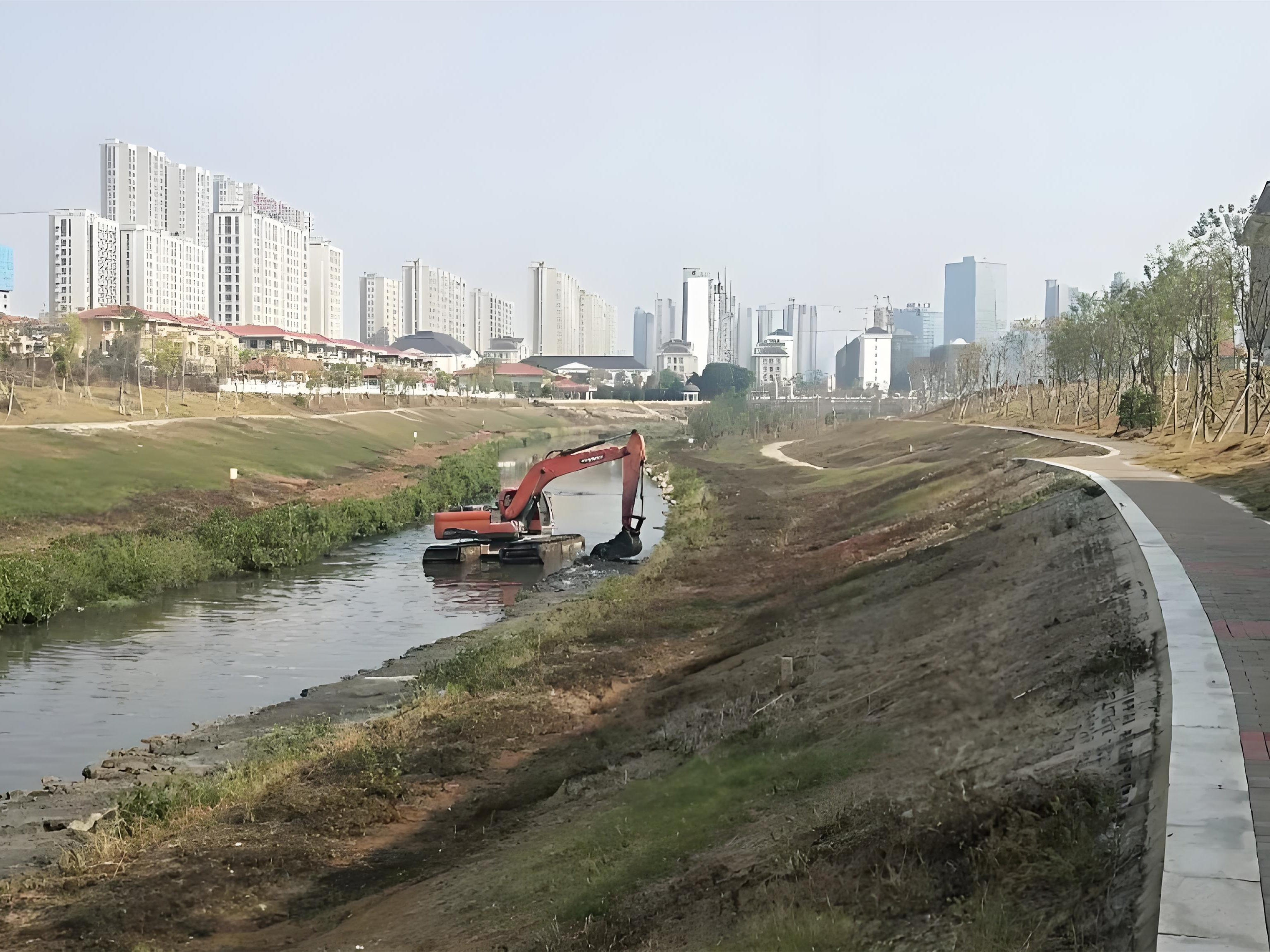 上海青浦區(qū)挖機(jī)清淤施工隊-沼澤地清淤后如何防止再次淤積？