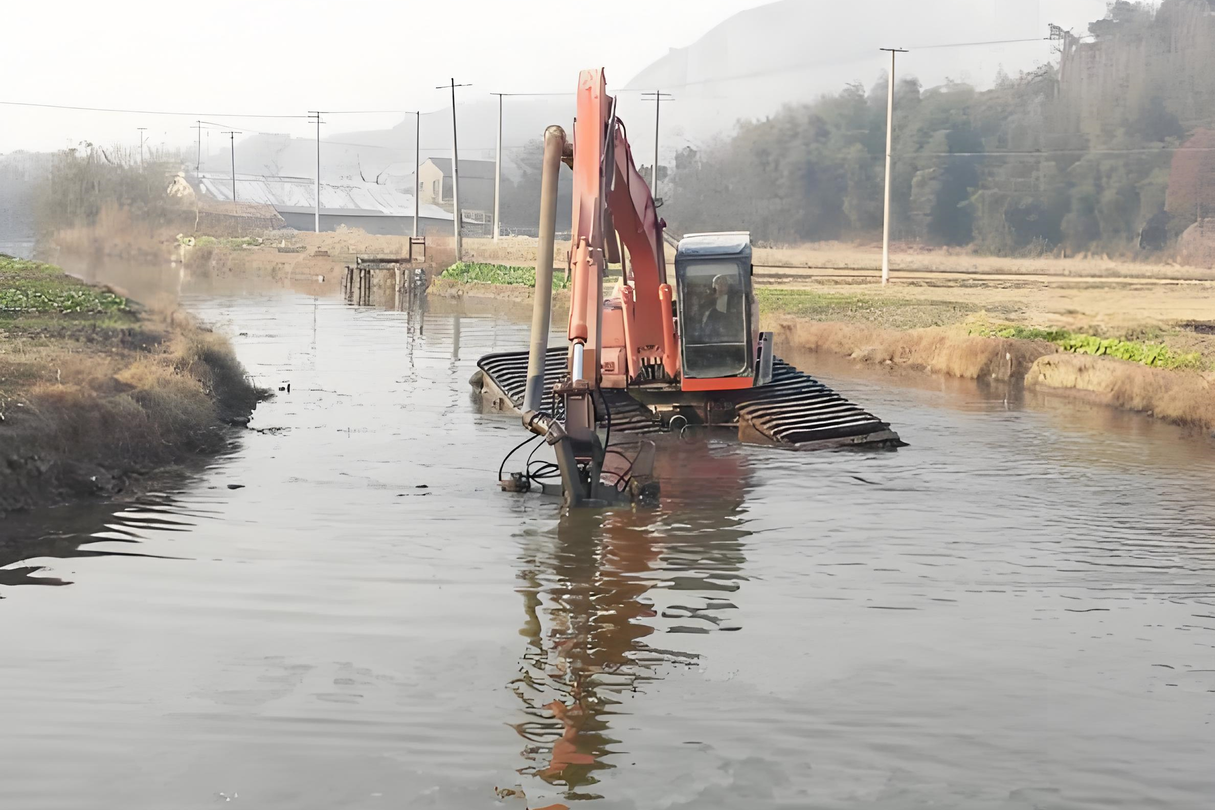 重慶渝中水上挖機(jī)清淤隊 - 魚塘清淤的成本大概是多少？